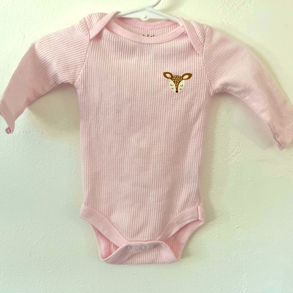 Chickpea Longsleeve Onesie Size 0-3mos